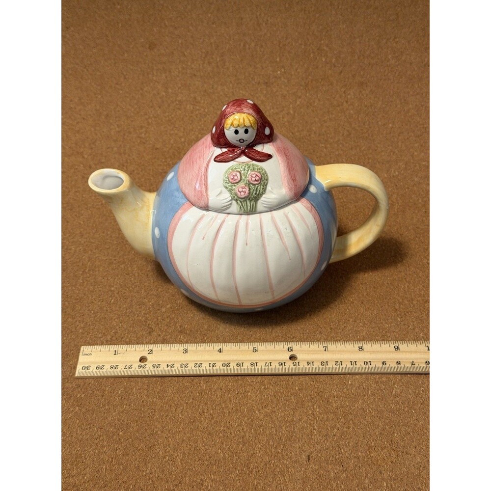 CBK Ltd Pat Wade Ceramic Girl Tea Pot w/ Lid & Handle, Polka Dot, Glossy